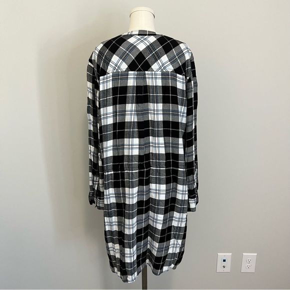 Gap Half Button Black and White Plaid Shirt Dress - Picture 7 of 12